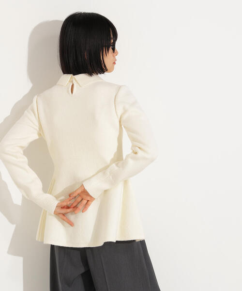 N.（N. Natural Beauty Basic）（エヌエヌナチュラルビューティーベーシック）の「襟付きペプラムニット（ニット/セーター・レディース・レッド/チャコールグレー/オフホワイト・MEDIUM）」の15枚目の写真