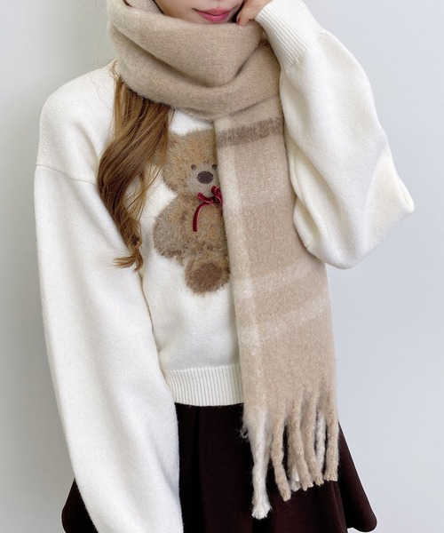 INGNI（イング）の「チェックボリュームストール（ストール/ショール・レディース・グレー/ピンク/ベージュ・ONE SIZE）」の2枚目の写真