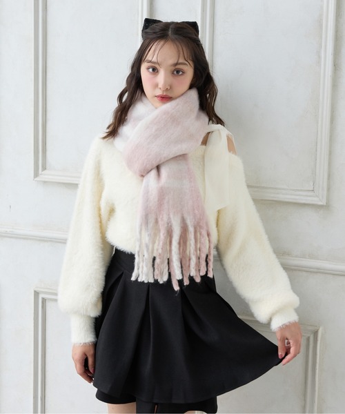 INGNI（イング）の「チェックボリュームストール（ストール/ショール・レディース・グレー/ピンク/ベージュ・ONE SIZE）」の8枚目の写真