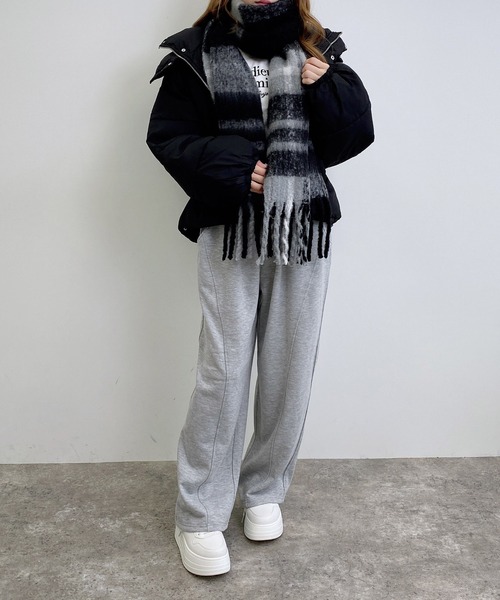 INGNI（イング）の「チェックボリュームストール（ストール/ショール・レディース・グレー/ピンク/ベージュ・ONE SIZE）」の15枚目の写真