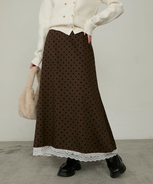Cherir Mignon(シェリルミニョン)の「【Cherir Mignon】レースドッキングフロッキードットロングスカート(スカート・レディース・ブラック/ブラウン・M/S)」の12枚目の写真