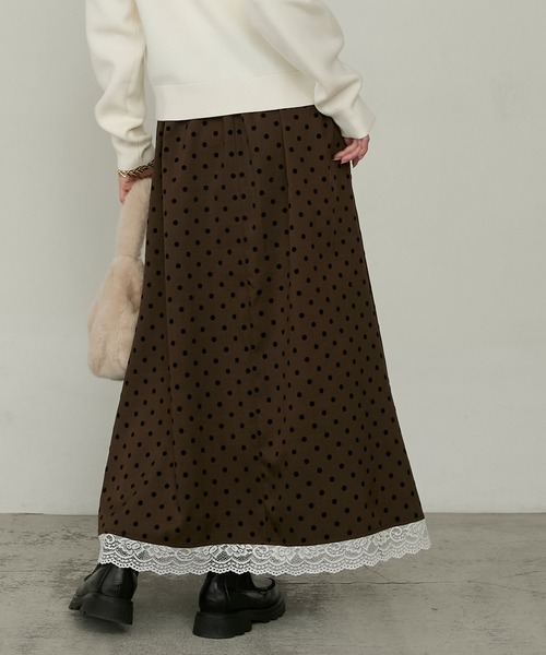 Cherir Mignon(シェリルミニョン)の「【Cherir Mignon】レースドッキングフロッキードットロングスカート(スカート・レディース・ブラック/ブラウン・M/S)」の15枚目の写真