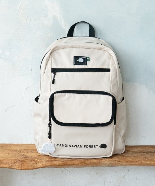 SCANDINAVIAN FOREST（スカンジナビアン・フォレスト）の「フラップポケットリュック＜撥水加工＞（バックパック/リュック・レディース・アイボリー/チャコールグレー/ブラック・FREE）」の14枚目の写真