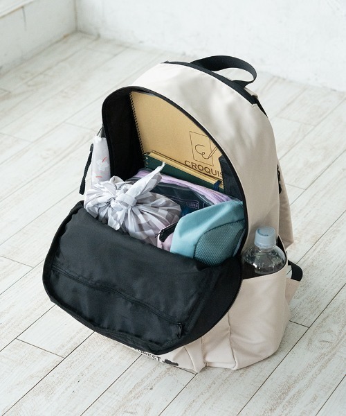 SCANDINAVIAN FOREST（スカンジナビアン・フォレスト）の「フラップポケットリュック＜撥水加工＞（バックパック/リュック・レディース・アイボリー/チャコールグレー/ブラック・FREE）」の9枚目の写真