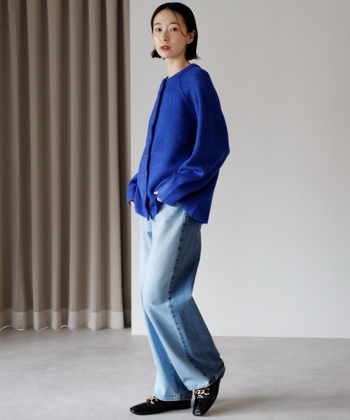 amini（アミニ）の「【2025 AW】もちもちニット　ラグランスリーブカーディガン（カーディガン/ボレロ・レディース・ブルー/チャコールグレー/オレンジ/アイボリー/グレイッシュベージュ・MEDIUM/FREE）」の22枚目の写真