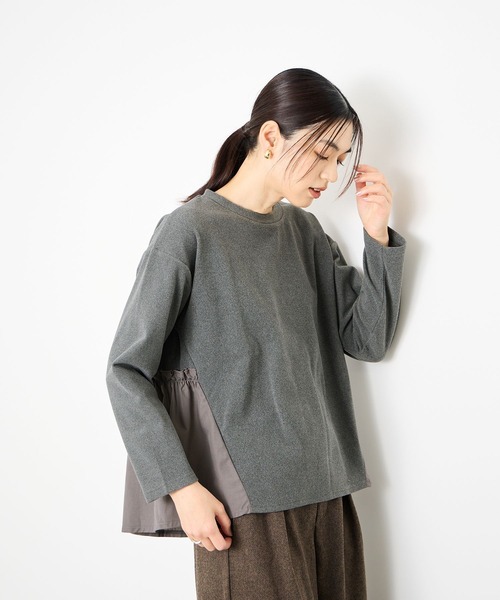 Mac-House(マックハウス)の「Idnes 360°美シルエット ペプラムプルオーバー(Tシャツ/カットソー・レディース・グレー/ブラック/アイボリー・FREE)」の4枚目の写真