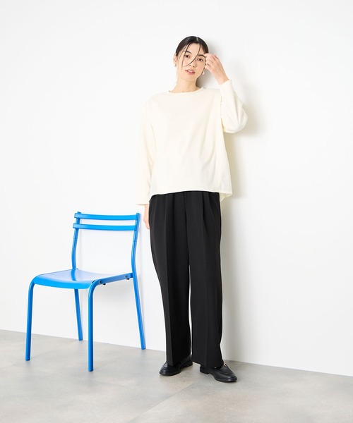 Mac-House(マックハウス)の「Idnes 360°美シルエット ペプラムプルオーバー(Tシャツ/カットソー・レディース・グレー/ブラック/アイボリー・FREE)」の12枚目の写真