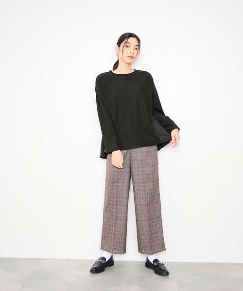 Mac-House(マックハウス)の「Idnes 360°美シルエット ペプラムプルオーバー(Tシャツ/カットソー・レディース・グレー/ブラック/アイボリー・FREE)」の15枚目の写真