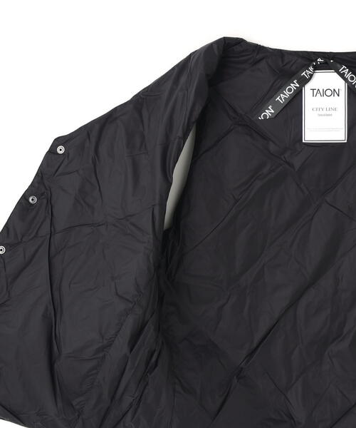 TAION(タイオン)の「TAION/タイオン/“SINGLE SNAP BUTTON"DOWN GILET(ダウンベスト・メンズ・チャコールグレー/ブラック・M/L/XL)」の15枚目の写真