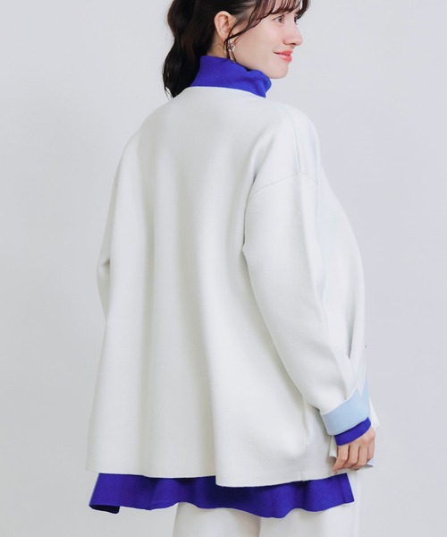 PICCIN(ピッチン)の「ドットボタングログランテープ配色カーディガン(カーディガン/ボレロ・レディース・オフホワイト/ブラック/ブルー・M)」の6枚目の写真