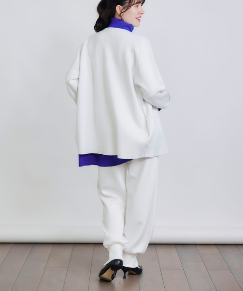 PICCIN(ピッチン)の「ドットボタングログランテープ配色カーディガン(カーディガン/ボレロ・レディース・オフホワイト/ブラック/ブルー・M)」の10枚目の写真