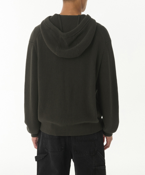 MUSINSA STANDARD（ムシンサスタンダード）の「リブニットフードパーカー[カーキ]（ニット/セーター・メンズ・その他・MEDIUM/LARGE/X-LARGE/XX-LARGE）」の4枚目の写真
