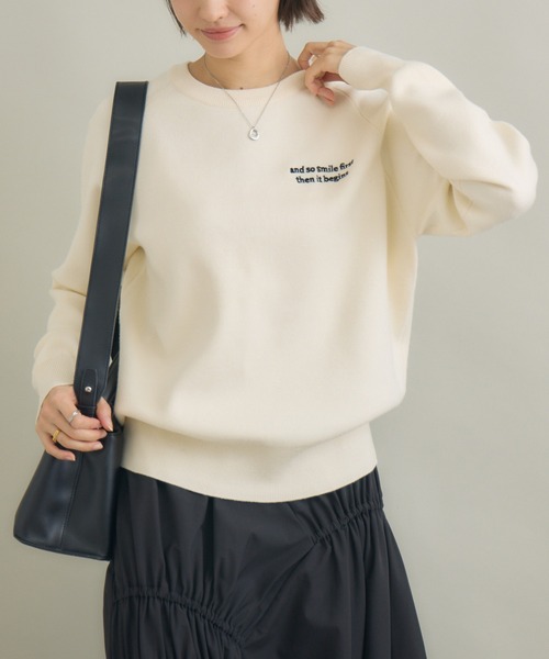 KATHARINE ROSS(キャサリンロス)の「【PILLINI/ピリーニ】もっちりロゴemb.プルオーバー(スウェット・レディース・グレー/オフホワイト/イエロー・MEDIUM)」の2枚目の写真