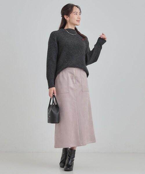 SHOO・LA・RUE(シューラルー)の「【S-LL/洗濯機可】ふわふわが魅力 ハイネックニットプルオーバー(ニット/セーター・レディース・スミクロ/ブルー系その他/オレンジ/アイボリー・01/02/04/03)」の11枚目の写真