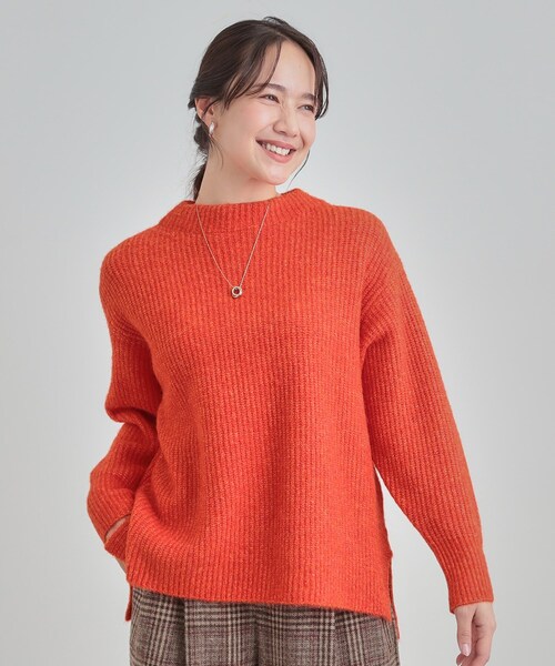 SHOO・LA・RUE(シューラルー)の「【S-LL/洗濯機可】ふわふわが魅力 ハイネックニットプルオーバー(ニット/セーター・レディース・スミクロ/ブルー系その他/オレンジ/アイボリー・01/02/04/03)」の13枚目の写真