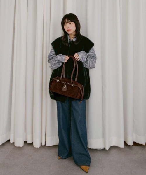 DRWCYS(ドロシーズ)の「スウェードライクベルトデザインハンドバック(ハンドバッグ・レディース・ブラック/ブラウン・FREE)」の11枚目の写真