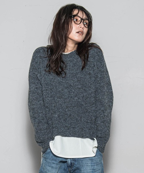 MAYSON GREY(メイソングレイ)の「フラッフィークルーネックプルオーバー≪手洗い可能≫(ニット/セーター・レディース・チャコールグレー/オフホワイト/グリーン・M)」の14枚目の写真