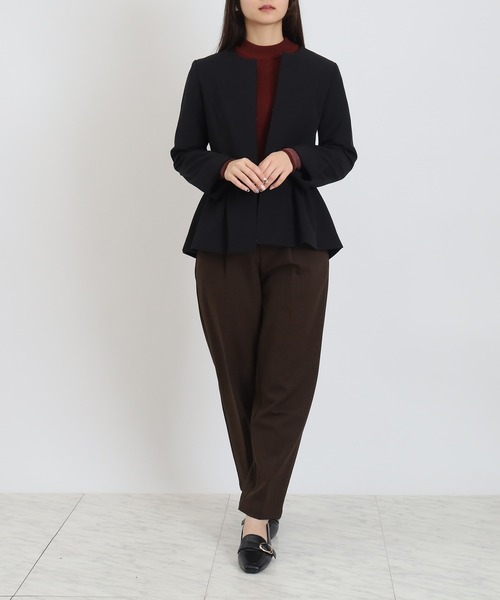 TRUDEA（トルディア）の「ペプラムノーカラージャケット（ノーカラージャケット・レディース・ブラック/チャコールグレー/ネイビー・MEDIUM/LARGE）」の8枚目の写真