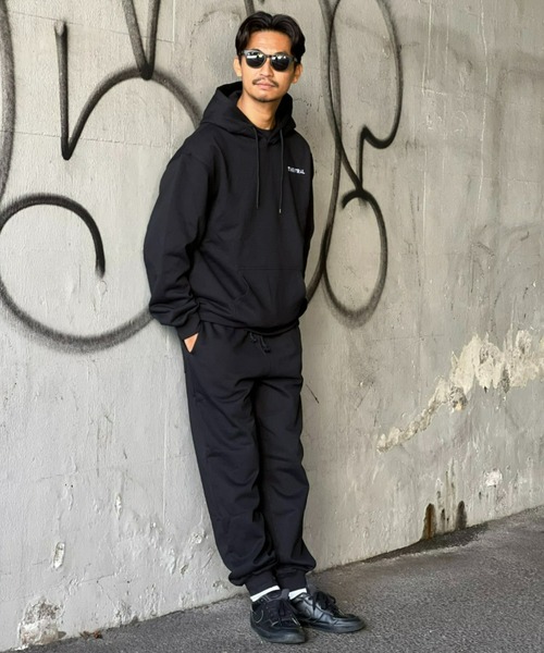 NEWTRAL(ニュートラル)の「【NEWTRAL】NEWTRAL Logo Embroidery Sweatpants(その他パンツ・メンズ・ブラック・MEDIUM/LARGE/X-LARGE)」の3枚目の写真