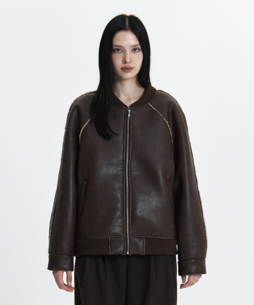 CURETTY(キュリティ)の「C LINE TRIM FAUX SHEARLING JACKET_BROWN(ライダースジャケット・レディース・ブラウン・SMALL)」の3枚目の写真