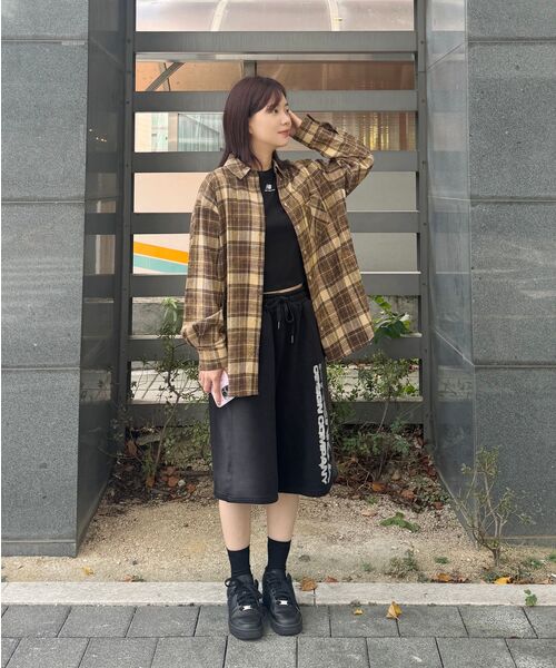 LADY VOLUME（レディーボリューム）の「OVER-FIT TARTAN CHECK POCKET SHIRT_BROWN（シャツ/ブラウス・レディース・その他・SMALL/MEDIUM）」の5枚目の写真
