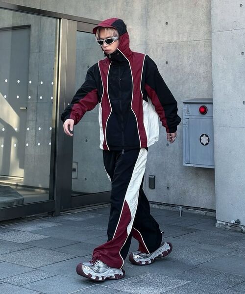 NOT4NERD(ノットフォーナード)の「Colour Block Nylon Windbreaker Jacket - Black(ナイロンジャケット・レディース・その他・SMALL/MEDIUM/LARGE/X-LARGE)」の16枚目の写真