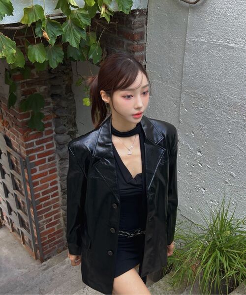 LADY VOLUME(レディーボリューム)の「LOOSE FIT THREE BUTTON LEATHER JACKET_BLACK(ライダースジャケット・レディース・その他・MEDIUM/SMALL)」の8枚目の写真