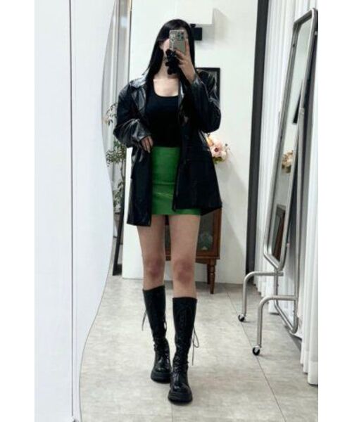 LADY VOLUME(レディーボリューム)の「LOOSE FIT THREE BUTTON LEATHER JACKET_BLACK(ライダースジャケット・レディース・その他・MEDIUM/SMALL)」の13枚目の写真