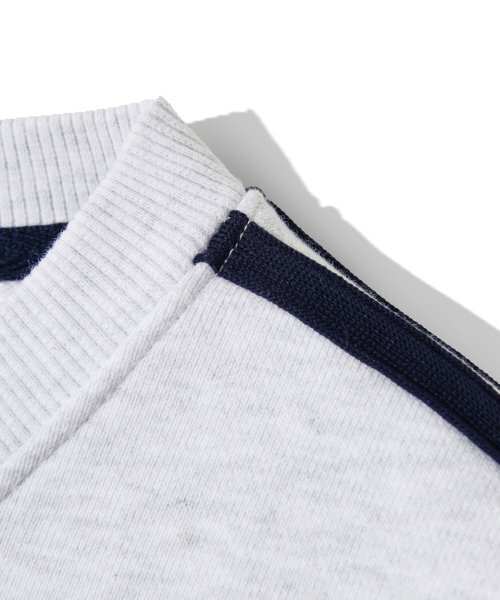 Diamond Layla(ダイアモンドレイラ)の「SVRL Club Vneck Sweatshirt T84 - White Melange(スウェット・レディース・その他・LARGE/X-LARGE/MEDIUM)」の4枚目の写真
