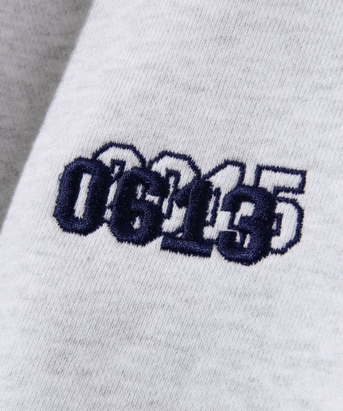 Diamond Layla(ダイアモンドレイラ)の「SVRL Club Vneck Sweatshirt T84 - White Melange(スウェット・レディース・その他・LARGE/X-LARGE/MEDIUM)」の6枚目の写真