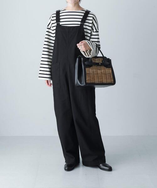 かぐれ（カグレ）の「バッククロスサロペット（サロペット/オーバーオール・レディース・インディゴブルー/ブラック/オフホワイト・FREE）」の2枚目の写真