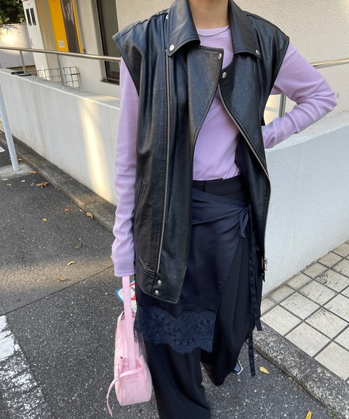 CROSS LAYERED FLOCKY TULLE TOP