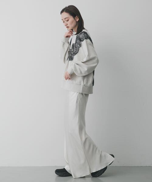 SENSE OF PLACE by URBAN RESEARCH（センスオブプレイスバイアーバンリサーチ）の「レースルーズスウェット（スウェット・レディース・チャコールグレー/グレー/オートミール・ONE）」の20枚目の写真