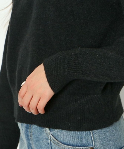 GORGE（ゴージ）の「《ハーフZIP×ショート丈》レディース ニットプルオーバー リブ切替 秋冬（ニット/セーター・レディース・オレンジ/アイボリー/ブラック・F）」の7枚目の写真