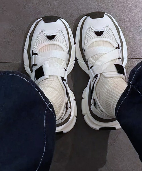 c.u.l（シーユーエル）の「軽量 クロスコード メリージェーン バレエ スニーカー サンダル culs181（サンダル・レディース・ホワイト/ブラック・39/38/37/36）」の2枚目の写真