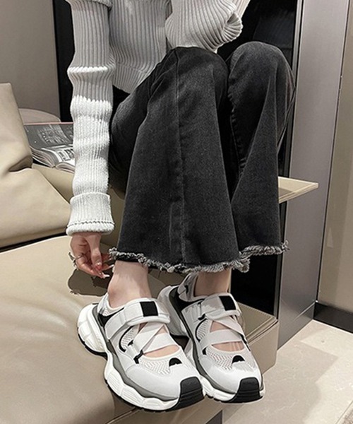 c.u.l（シーユーエル）の「軽量 クロスコード メリージェーン バレエ スニーカー サンダル culs181（サンダル・レディース・ホワイト/ブラック・39/38/37/36）」の7枚目の写真