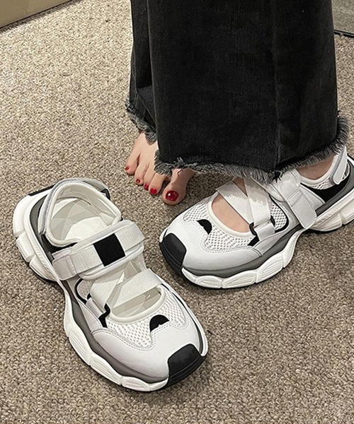 c.u.l（シーユーエル）の「軽量 クロスコード メリージェーン バレエ スニーカー サンダル culs181（サンダル・レディース・ホワイト/ブラック・39/38/37/36）」の9枚目の写真