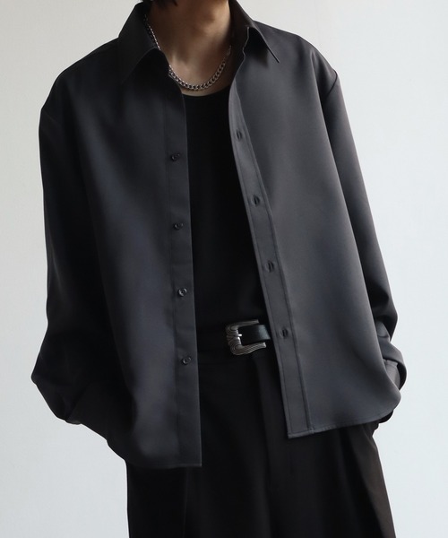 welise（ウェライズ）の「【welise/ウェライズ】2026SS リッチドレープスムース  ニューベーシック ショート丈 長袖レギュラーシャツ（シャツ/ブラウス・メンズ・サックスブルー/チャコールグレー/ホワイト/ホワイト系その他/レッド・S/M/L）」の3枚目の写真