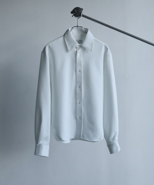 welise（ウェライズ）の「【welise/ウェライズ】2026SS リッチドレープスムース  ニューベーシック ショート丈 長袖レギュラーシャツ（シャツ/ブラウス・メンズ・サックスブルー/チャコールグレー/ホワイト/ホワイト系その他/レッド・S/M/L）」の6枚目の写真