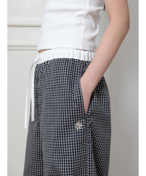 OAFISH(オアフィッシュ)の「LOGO LOUNGE PANTS, BLACK(その他パンツ・レディース・その他・ONE SIZE)」の3枚目の写真