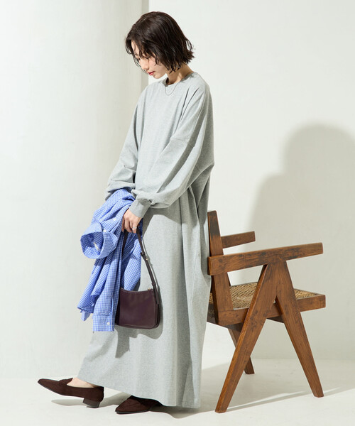 FREAK'S STORE（フリークスストア）の「限定展開　オーバーサイズ ドルマンスリーブ ワンピース（ワンピース・レディース・グレー/ブラック/ナチュラル/ネイビー/レッド・SMALL/MEDIUM）」の3枚目の写真