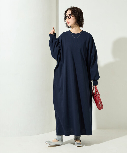 FREAK'S STORE（フリークスストア）の「限定展開　オーバーサイズ ドルマンスリーブ ワンピース（ワンピース・レディース・グレー/ブラック/ナチュラル/ネイビー/レッド・SMALL/MEDIUM）」の20枚目の写真