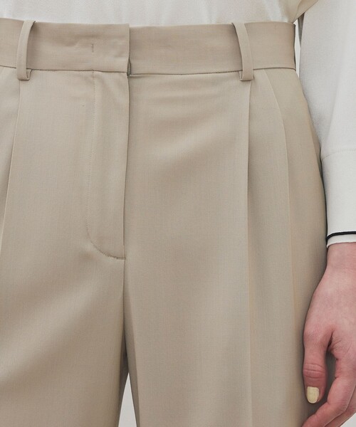DES PRES(デ・プレ)の「ハイツイストギャバジン 2タックワイドパンツ(スラックス・レディース・ライトベージュ/チャコールグレー・32/34/38/36)」の7枚目の写真