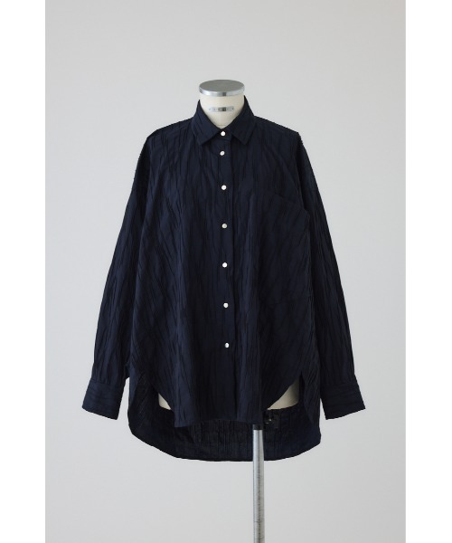 リムアーク　ブラック長袖シャツ ギャザー入り PRE ORDER】Tuck pleats back volume SH（シャツ/ブラウス）｜RIM.ARK