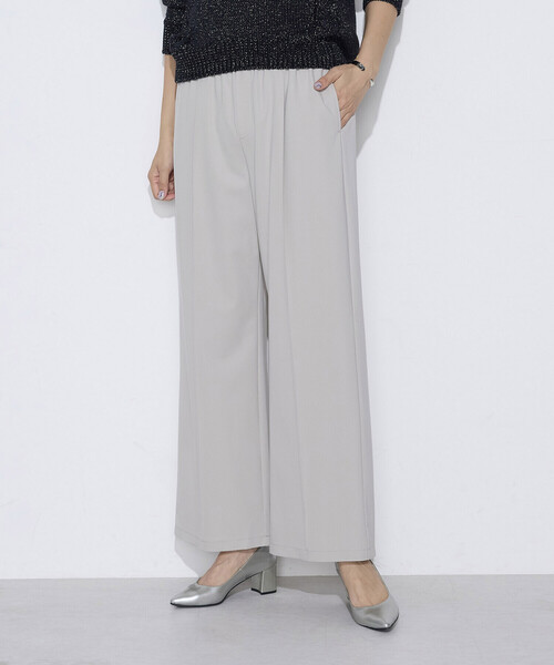 COMME CA（コムサ）の「コンパクトハリジャージー ワイドパンツ（その他パンツ・レディース・グレイッシュベージュ/ブラック/チャコール・9号/7号/11号）」の3枚目の写真