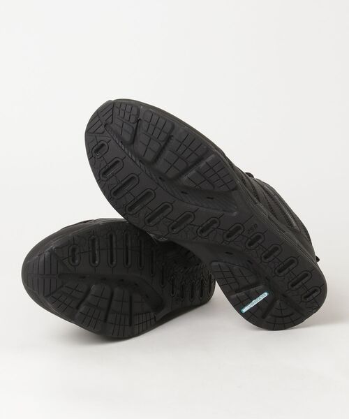 WHITE MOUNTAINEERING（ホワイトマウンテニアリング）の「White Mountaineering MOISTHROUGH360 WATERPROOF SNEAKER (BK2671805)（スニーカー・メンズ・ブラック・27/26/25/28）」の3枚目の写真