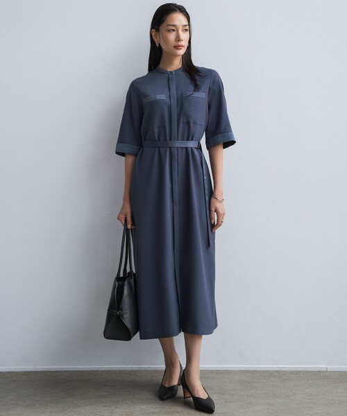 ICB(アイシービー)の「FluidBackSatin シャツワンピース(ワンピース・レディース・グレー系/ブラック系・6/4/2)」の3枚目の写真