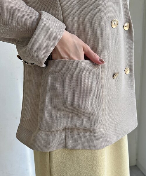 DouDou（ドゥドゥ）の「メッシュノーカラーバックリボンジャケット（テーラードジャケット・レディース・ベージュ/ブラック/チャコールグレー・FREE）」の5枚目の写真