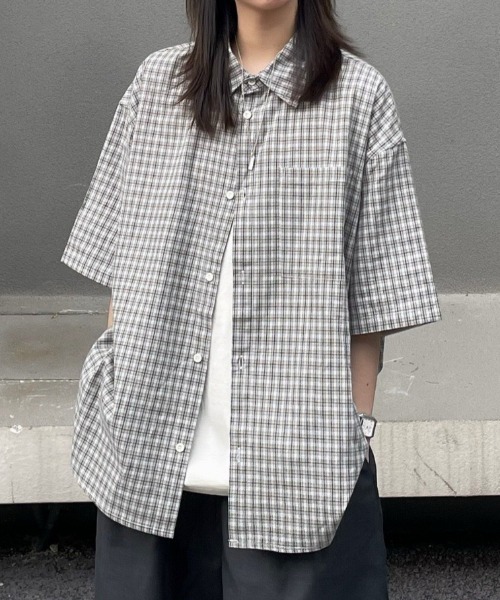 yuue' ( wear )(ユーイ)の「オーバーサイズチェック柄半袖シャツ/ユニセックス(シャツ/ブラウス・レディース・アイボリー・FREE)」の8枚目の写真