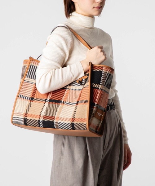 GIANNI CHIARINI(ジャンニ キアリーニ)の「GIANNI CHIARINI MARCELLA M ジャンニ キアリーニ マルチェッラ ハンドバッグ(ハンドバッグ・レディース・グリーン系1/オレンジ系その他/ボルドー・FREE)」の3枚目の写真